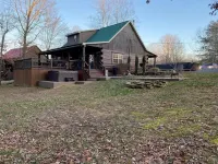 Stunning Cabin on Green River Lake 阿代爾縣住宿飯店