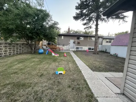 Main Central Avenue Basement Studio