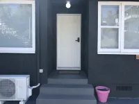 Didi's Place - right where you want to be and pet friendly too!