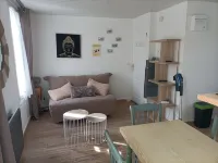 Small cocoon 600 metres from the beach
