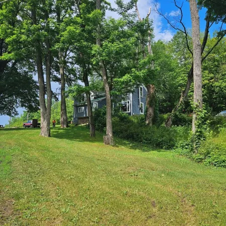 Charming Farmhouse in Oneonta, NY, 2 Mins away from Cooperstown All Star Village