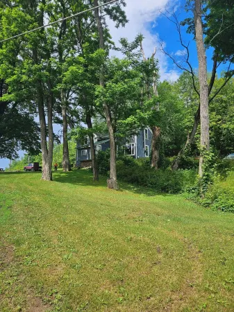 Charming Farmhouse in Oneonta, NY, 2 Mins away from Cooperstown All Star Village