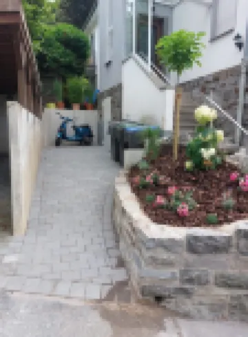 Moderne Ferienwohnung mit Eigener Terrasse