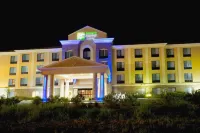 Holiday Inn Express & Suites Selma Hotels in Live Oak