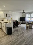 Cozy 2-bedroom house in beautiful North Rustico with WiFi, AC