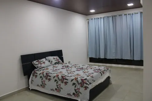 Aloft Room + Bathroom +kitchen+pool+washer+parking all private