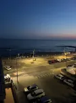 FRONT SEA LUXURY