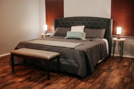 Living La Vida in Austin, Tx. near Tesla Giga, and COTA Отели рядом с достопримечательностью «Остин Хинду Темпл & Комм Сентер»