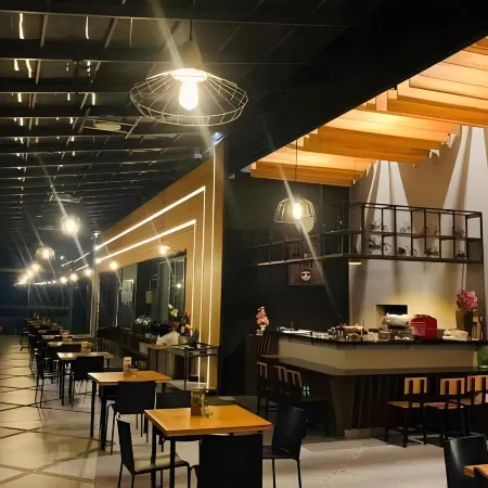 Front One Harvest Hotel Wonosobo