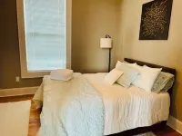 The Drinking Gourd:   Stunning Penthouse in Historic Downtown Cambridge