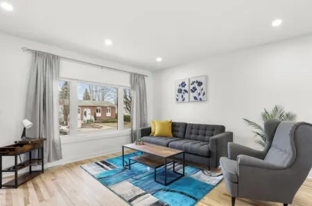 Elegant 4 bedroom modern house