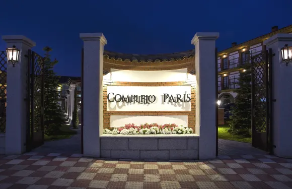 坎普雷約巴黎酒店