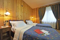 Family Apartments le Chalet Hotels in Champoluc