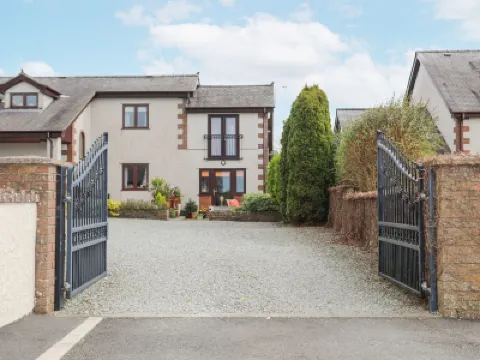 Bwlch Y Gwynt Bach Hotels in 
