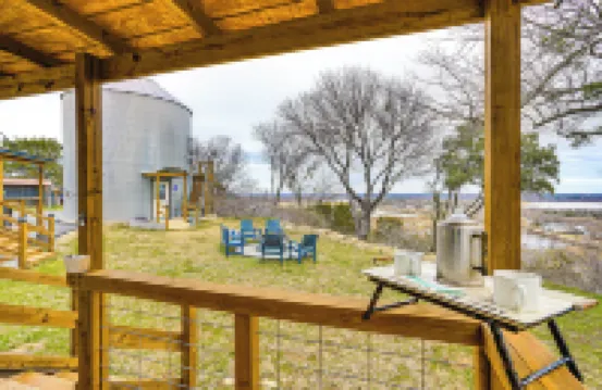 Rural Retreat with Water View! 9 Mi to Dtwn Granbury