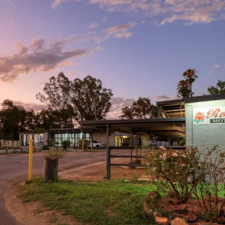 Rose City Motor Inn