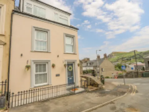 Brigwyn Hotels in Nefyn