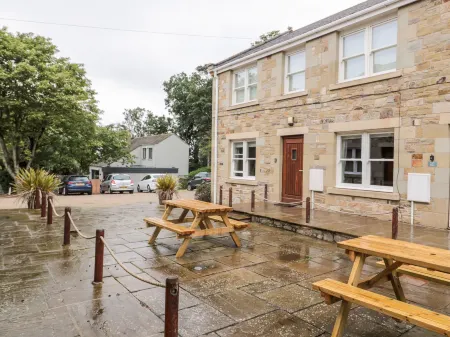 2 Apple Tree Отели в г. Beadnell