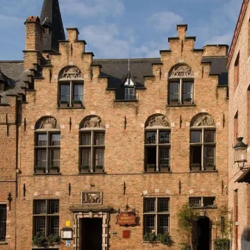Hotel Duc de Bourgogne Отели рядом с достопримечательностью «Ассебрук»