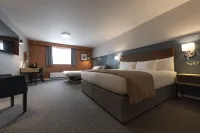 Wilmslow Lodge Hotels in Wilmslow
