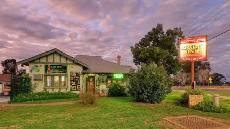 Forest Lodge Motor Inn & Restaurant Отели в г. Даббо