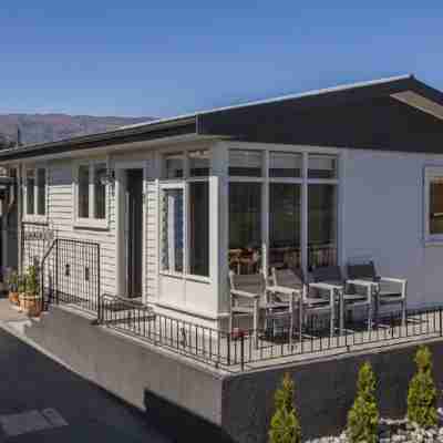 Wanaka View Motel Hotel Exterior