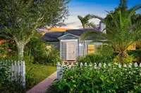 Grandview Gardens Hotels in West Palm Beach