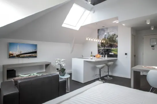 Maurits Apartments & Suites