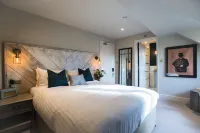 The Lodge Duxford Hotels in Saffron Walden