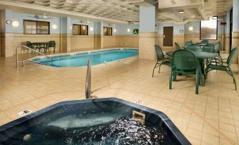 Drury Inn & Suites St. Louis St. Peters