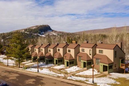 Caribou Highlands Lodge