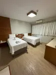 HD Plaza Hotel