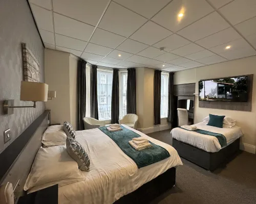 The Port Hotel Hotels in Portrush