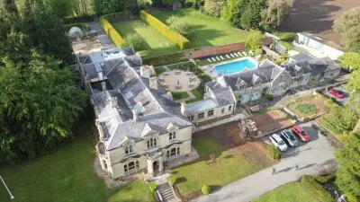 Beechfield House Hotels near Lacock Abbey