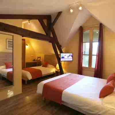 Hôtel Henri IV Rooms