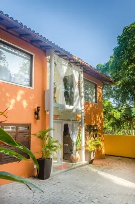 Pariri Suites - Parking