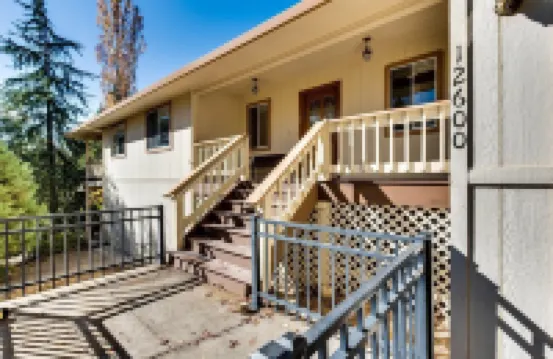 湖之家 - 僅距離海灘200碼 由優勝美地區域度假村提供