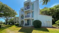 Villas by the Sea Resort by Jekyll Realty