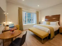 Premier Suites Dublin, Leeson Street Hotels near National Gallery of Ireland