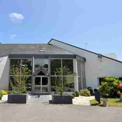 Hôtel du Golf de Saint-Laurent Hotel Exterior