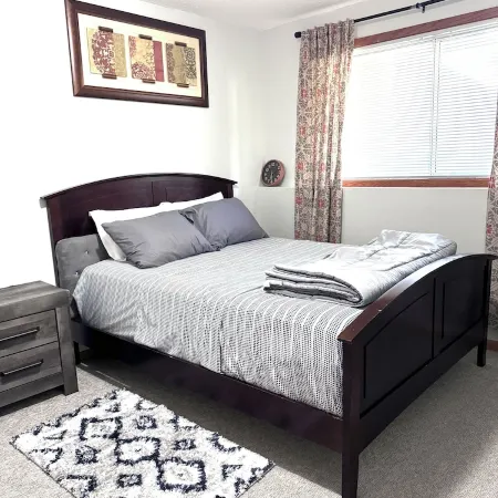 Cozy and Charming Amber Valley Haven in Fargo
