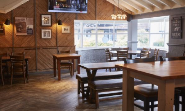 The Bowman by Greene King Inns - Housity