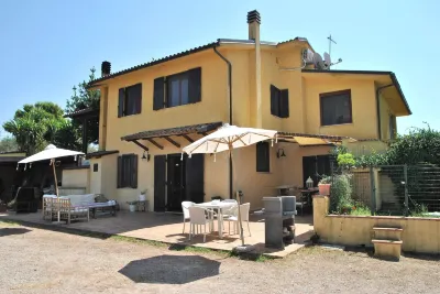 Holiday Resorts for 10 Persons, with Swimming Pool, Wifi and Air Conditioner