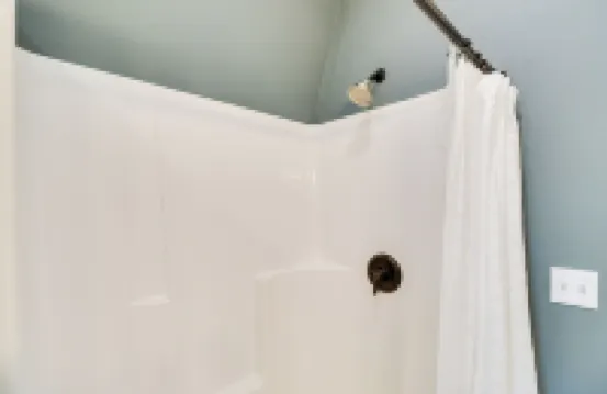 20 Mi to Glacier Natl Park Pet-Friendly Cabin