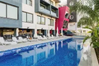 Royal Palace Hotel - Pools