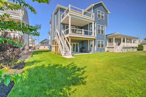 Gorgeous Newly Built Home Golf Course View! - balcón