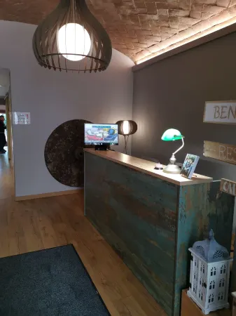 Hostal Restaurant Cal Duran Отели рядом с достопримечательностью «Ayuntamiento de Monistrol de Montserrat»