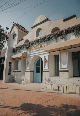 Jules & Laurent Hotel Contemporaneo