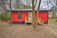 Cozy Broken Bow Cabin, Walk to the Lukfata Creek! - 3-Sterne