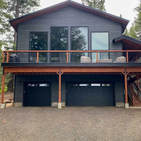 Family-Friendly Cabin: Pool Access, Bikes & Games